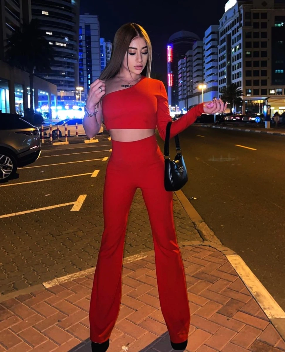 Alisa escort in Dubai