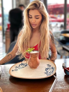 Angela escort in Dubai