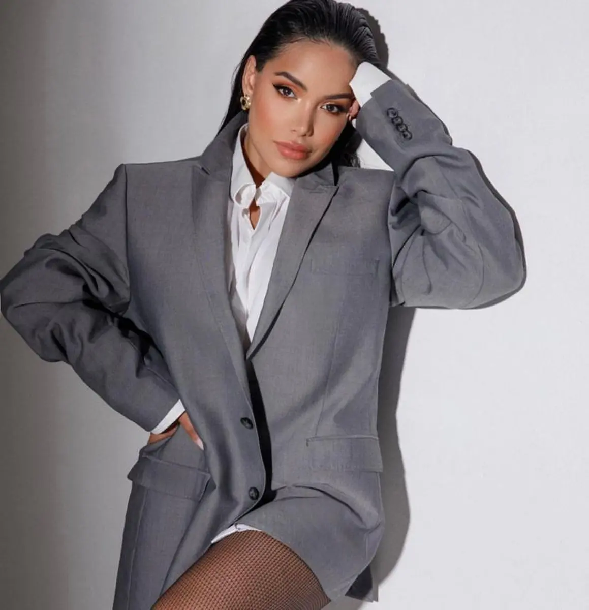  Anika escort in Dubai