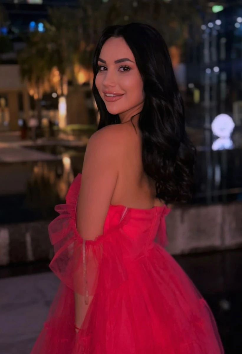 Anna escort in Dubai