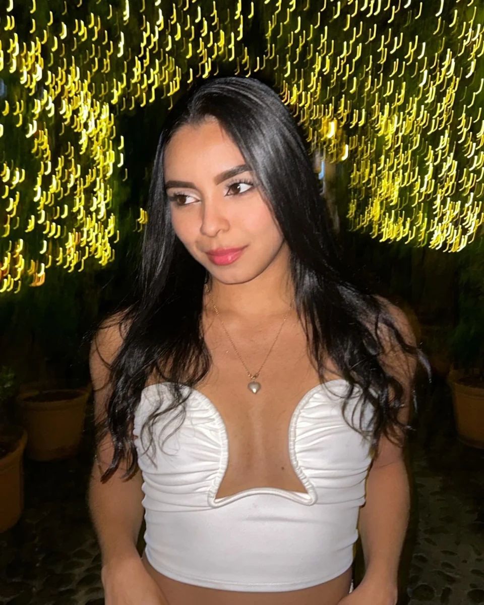 Antonella escort in Dubai