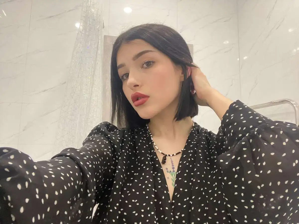 Disha escort in Dubai