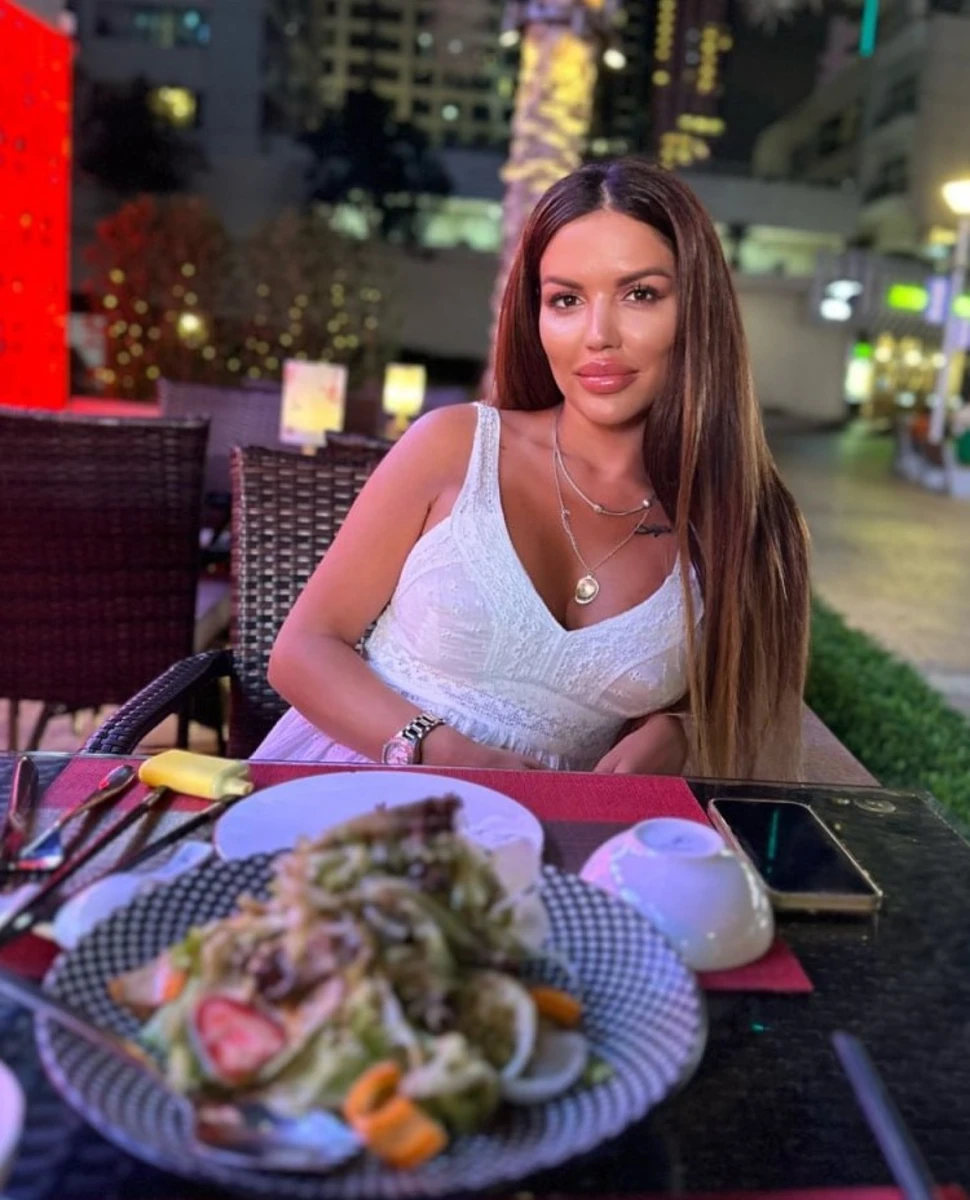 Elina escort in Dubai