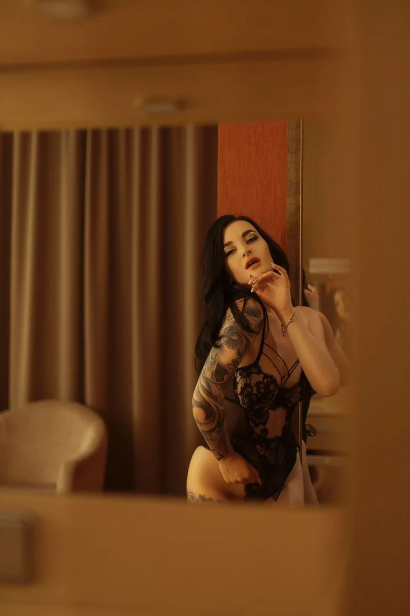 Eva escort in Dubai