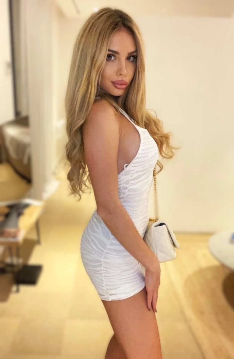 Kinga escort in Dubai