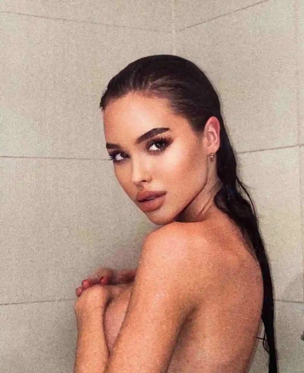 Lana  escort in Dubai