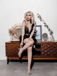 Margot escort in Dubai