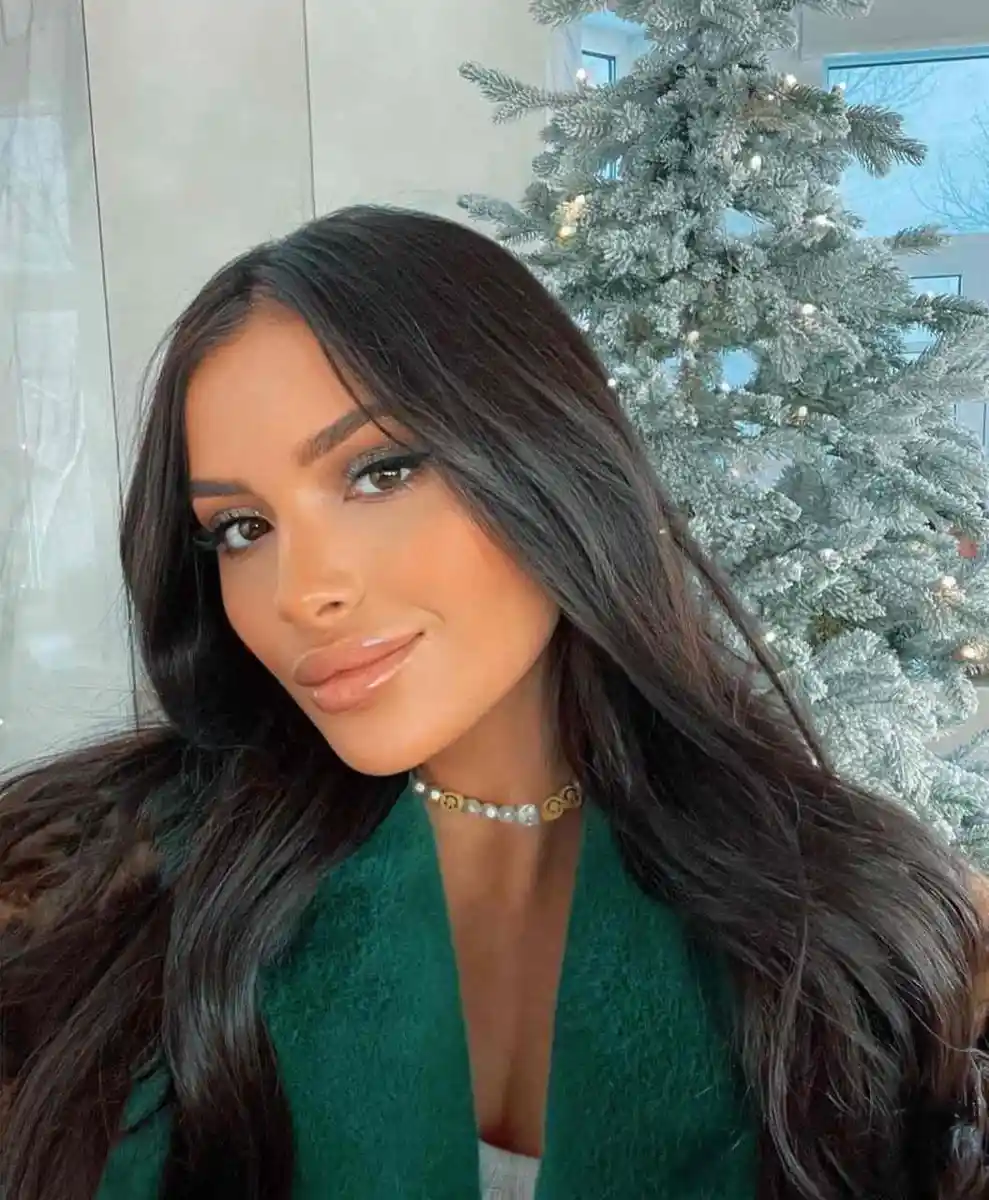 Melania escort in Dubai
